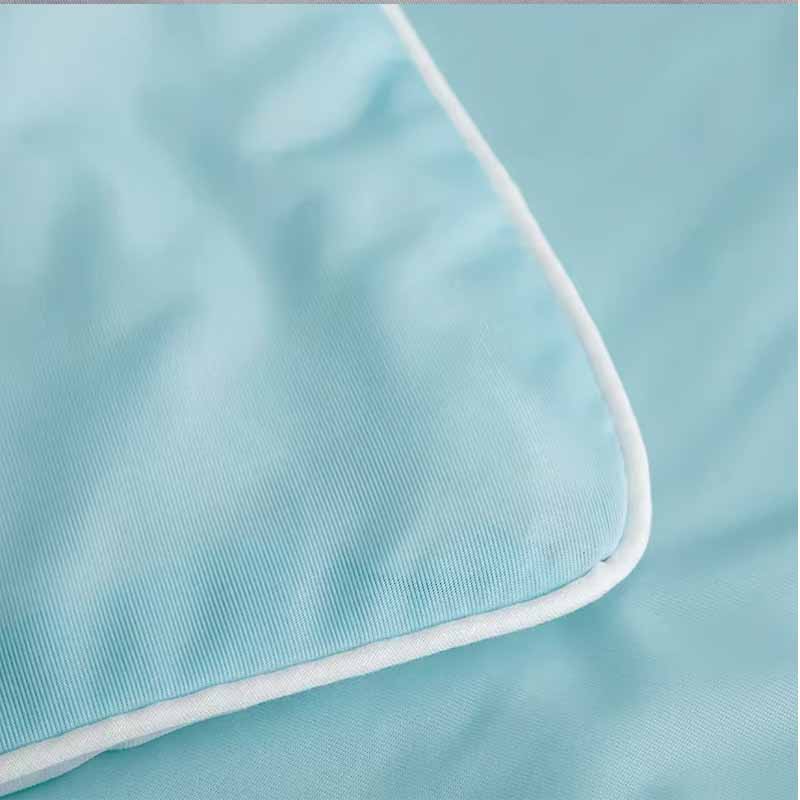 Edredón de Verano con Tela Refrescante detalle – Mil Ideas
