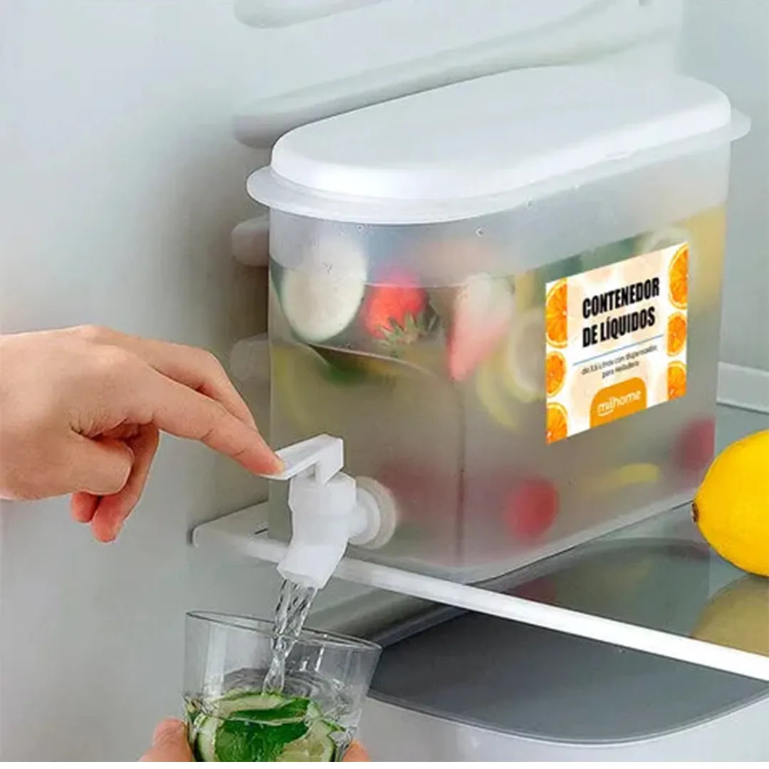 Contenedores de líquidos Mil Ideas 2,5L para heladera en uso – Mil Ideas