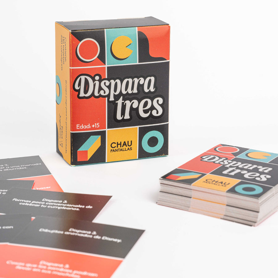 Juego de Cartas Disparatres en uso – Mil Ideas