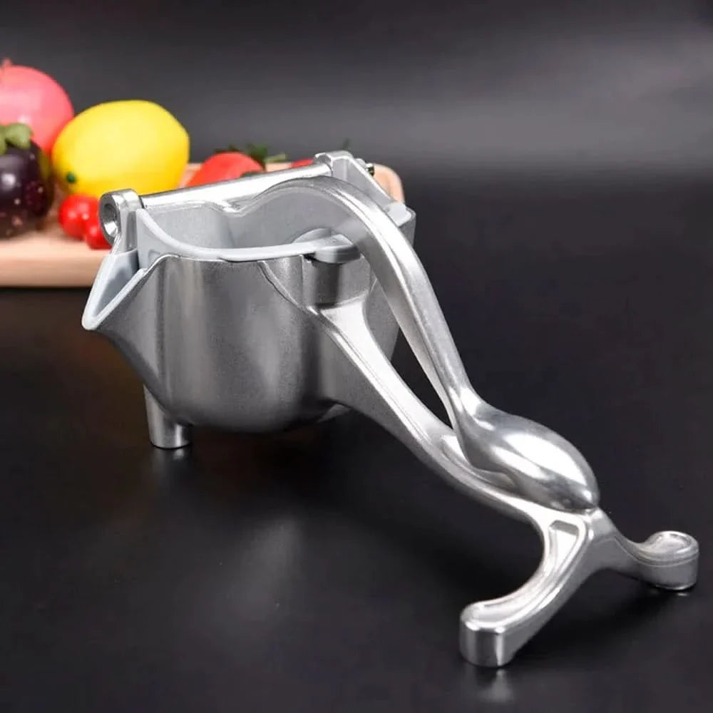 Mini exprimidor Fruit Press vista adicional – Mil Ideas