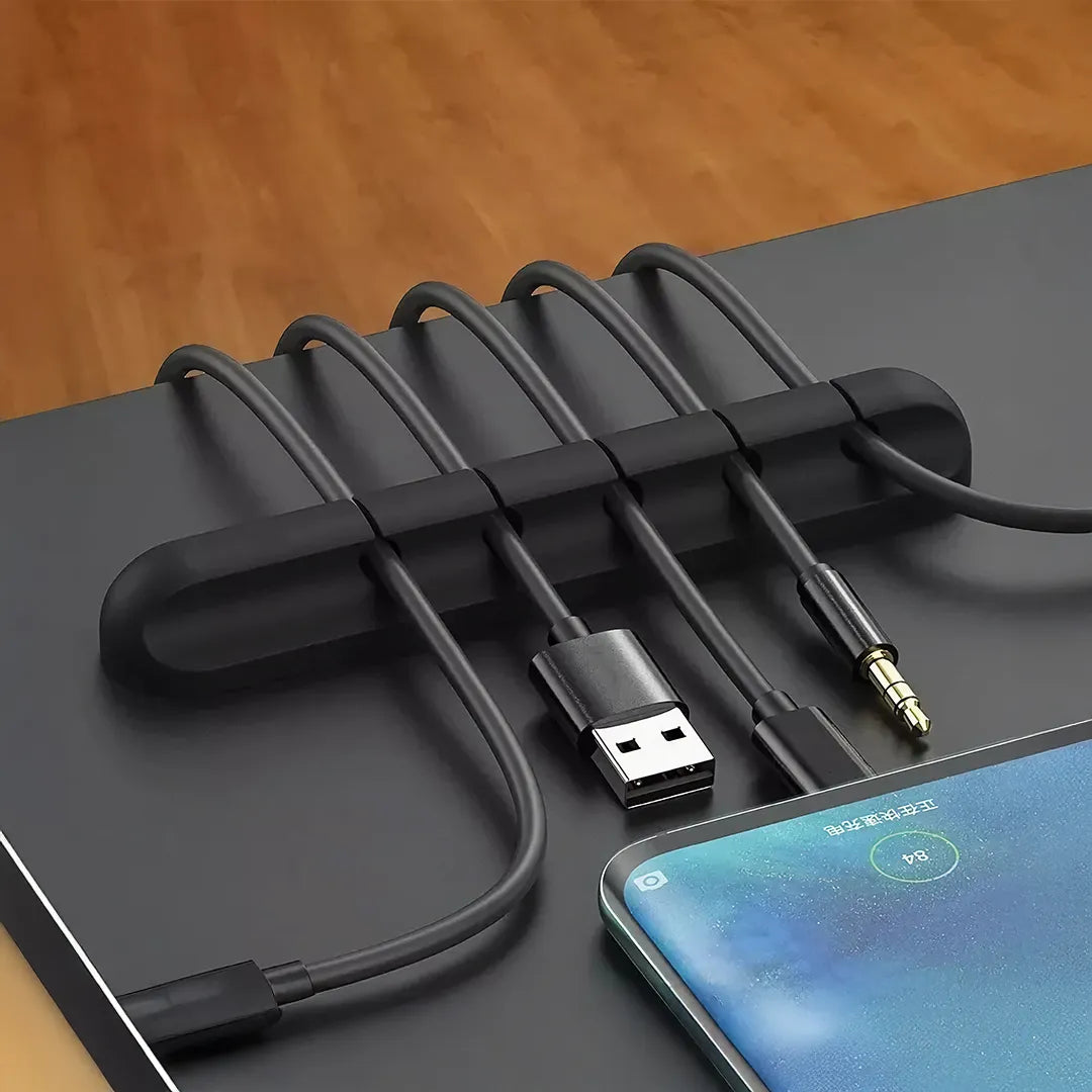 Organizador de cables flexible para escritorio en uso – Mil Ideas