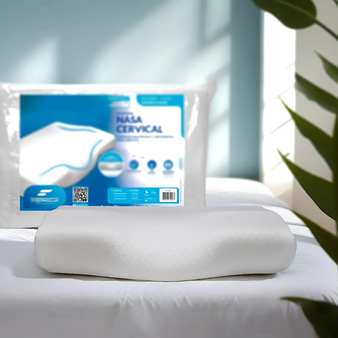 Almohada anatómica NASA en uso sobre la cama – Mil Ideas