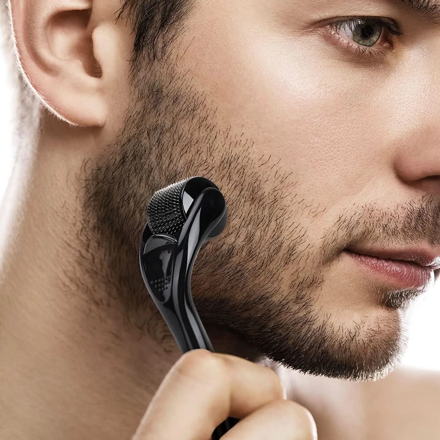 Rodillo Derma Roller para Crecimiento de Barba detalle – Mil Ideas
