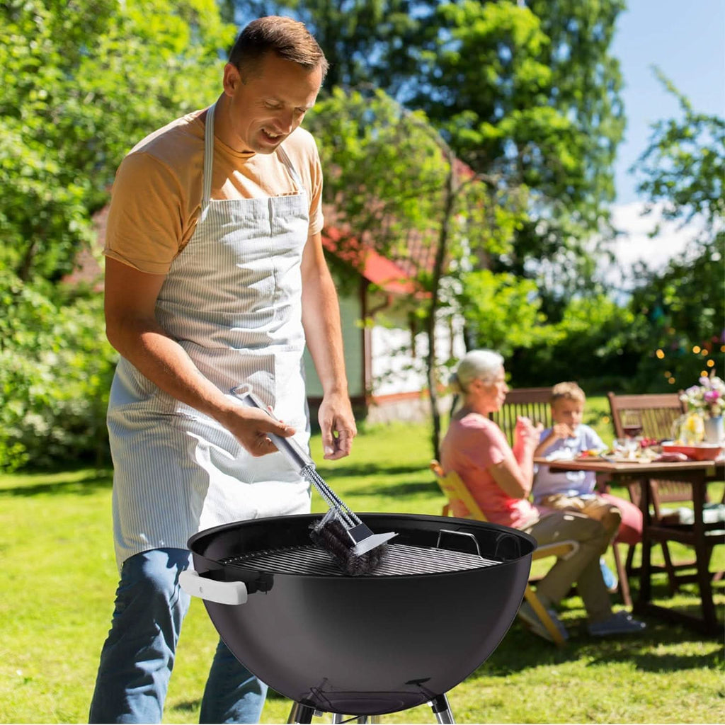 Detalle de las cerdas de acero y raspador del cepillo de parrilla detalle – Mil Ideas