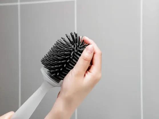Escobilla inodoro silicona dispensador detalle – Mil Ideas