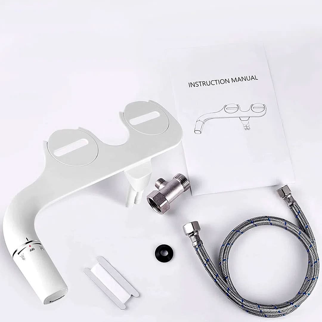 Bidet Higiénico Adaptable a Inodoro WC en uso – Mil Ideas
