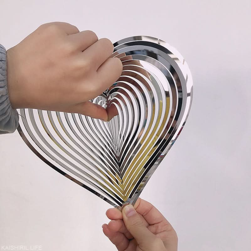 Adorno de Jardín para Viento con Forma de Corazón detalle – Mil Ideas