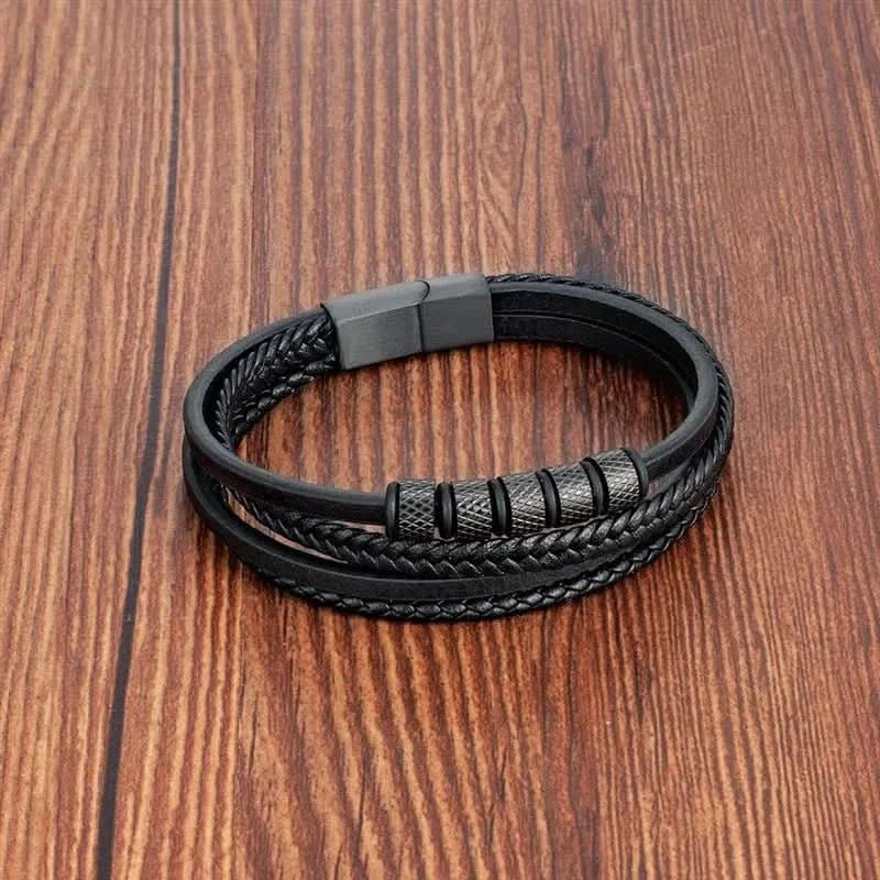 Pulsera de cuero trenzado con apliques vista adicional – Mil Ideas