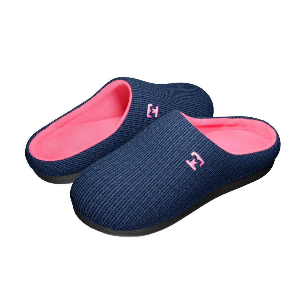 Pantuflas TheraFly viscoelasticas en uso – Mil Ideas