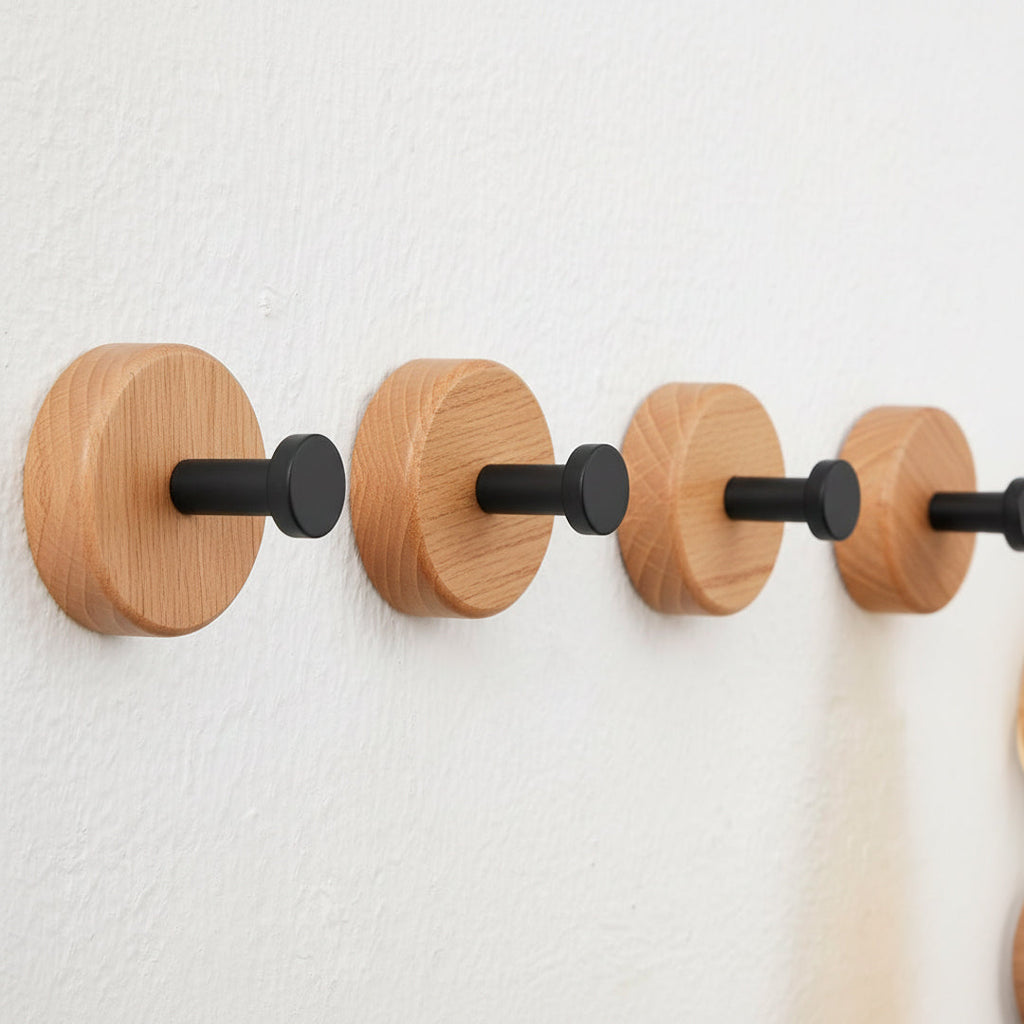 Set de 4 percheros de pared adhesivos sin taladro – Mil Ideas