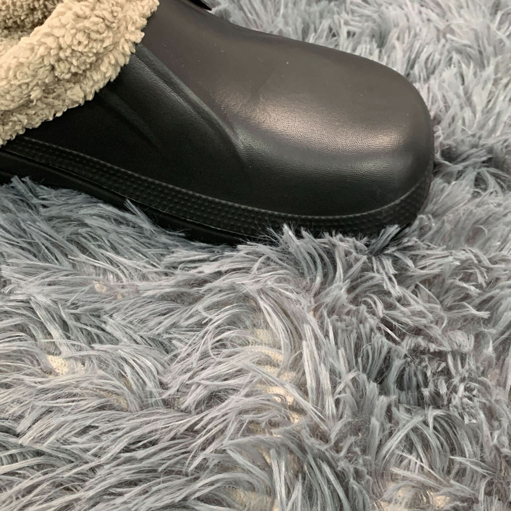 Alfombra Comfort de Felpa 1,60 x 2 Mts en uso – Mil Ideas