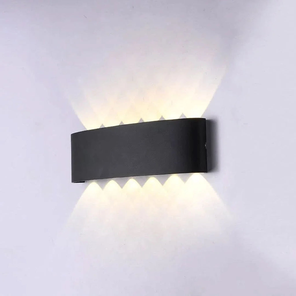 Luz de pared nórdica de 5 luces IP20 en uso – Mil Ideas