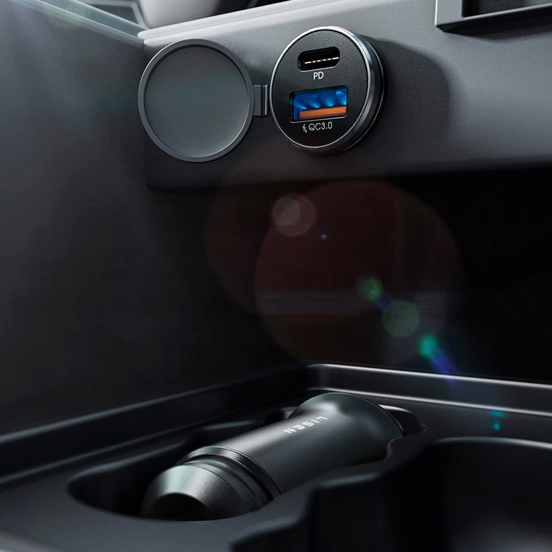 Cargador de auto LISEN 36W doble USB 3.0 en uso – Mil Ideas