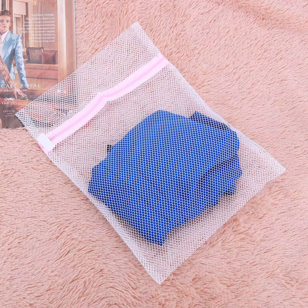 Bolsa para Lavarropa Plana en uso – Mil Ideas