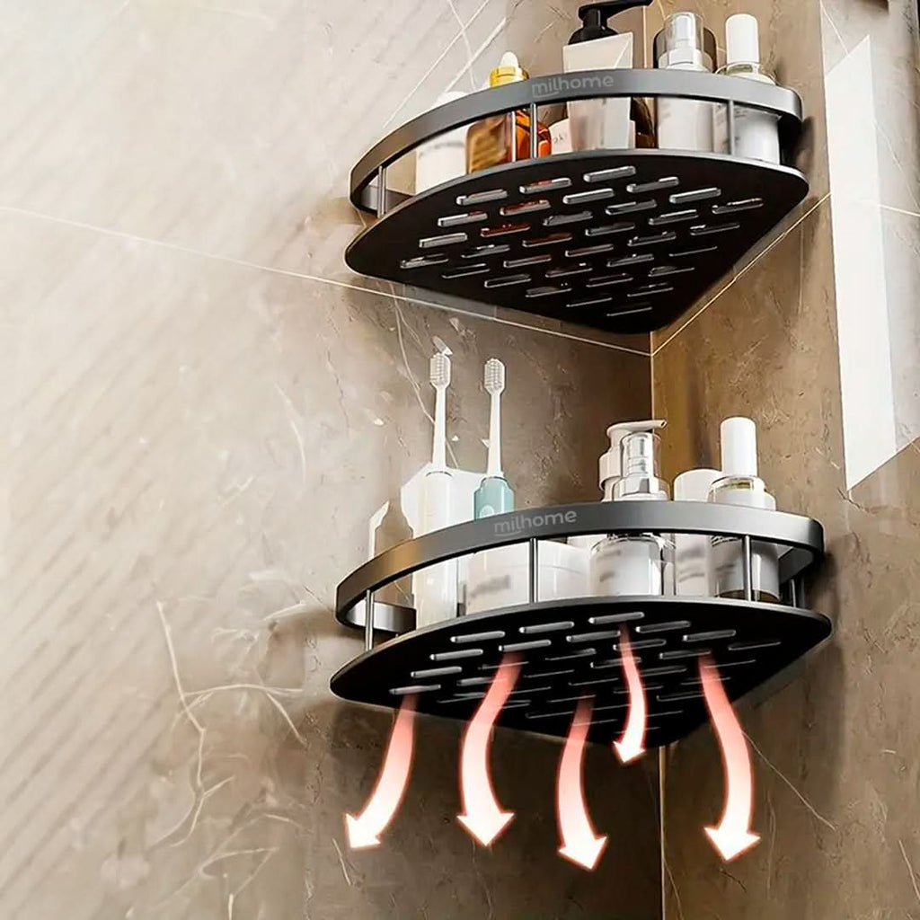 Esquinero de baño Avelino en aluminio en uso – Mil Ideas