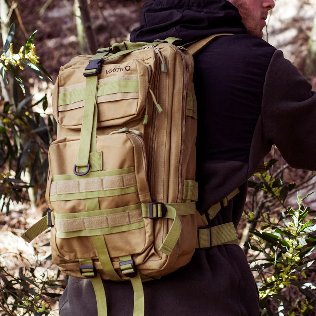 Mochila táctica Zelara en uso outdoor – Mil Ideas